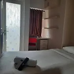 Cozy And Nice Studio Apartment At Springlake Summarecon Bekasi By Travelio