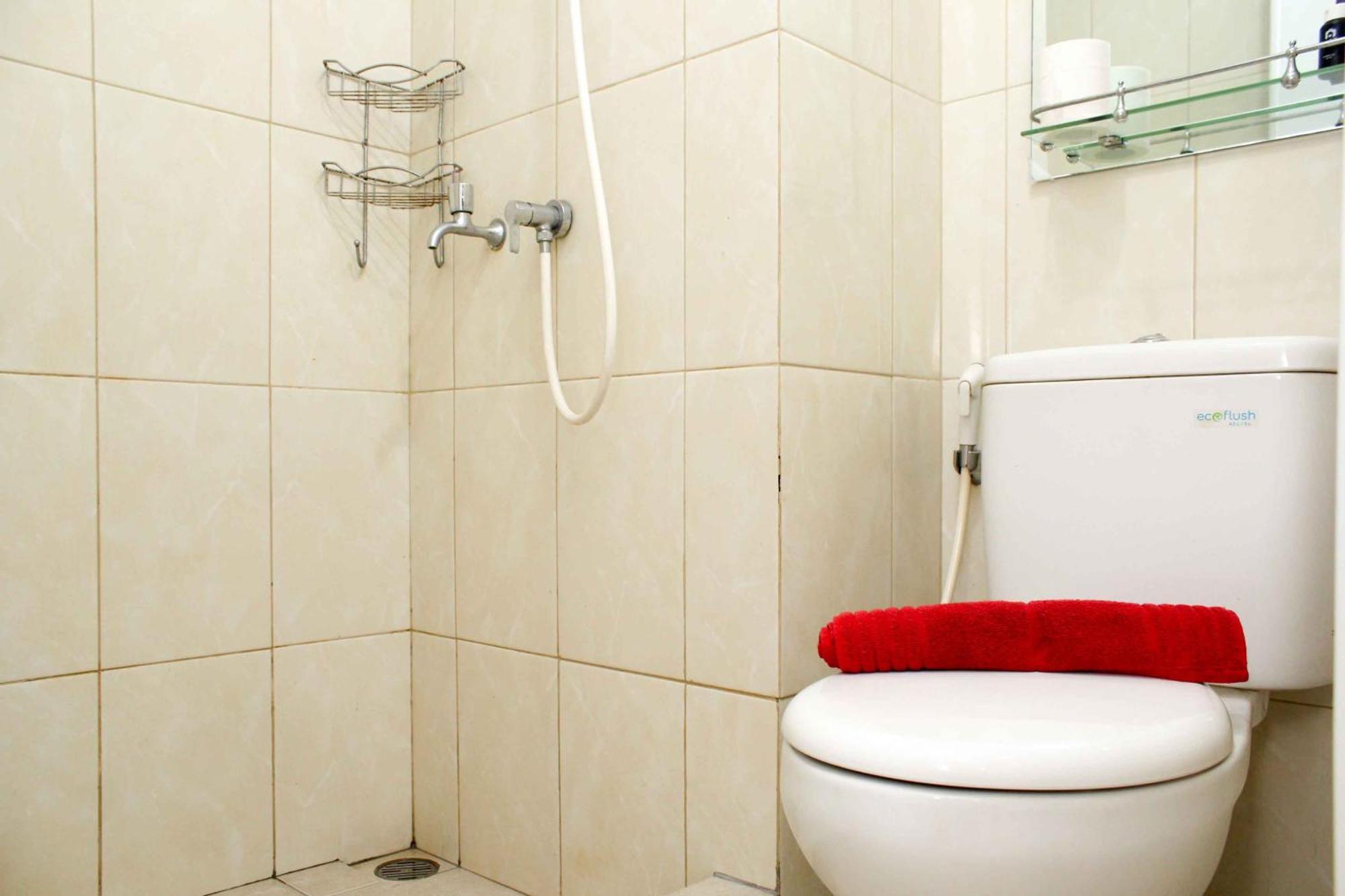 Apartemen Cozy And At Springlake Summarecon By Travelio *
